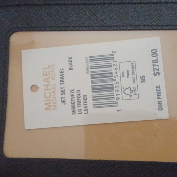 NWT Michael Kors black saffiano leather large jet set bifold travel wallet $278 - Picture 7 of 7